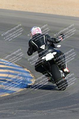 media/Jan-08-2022-SoCal Trackdays (Sat) [[1ec2777125]]/Turn 10 Backside (930am)/